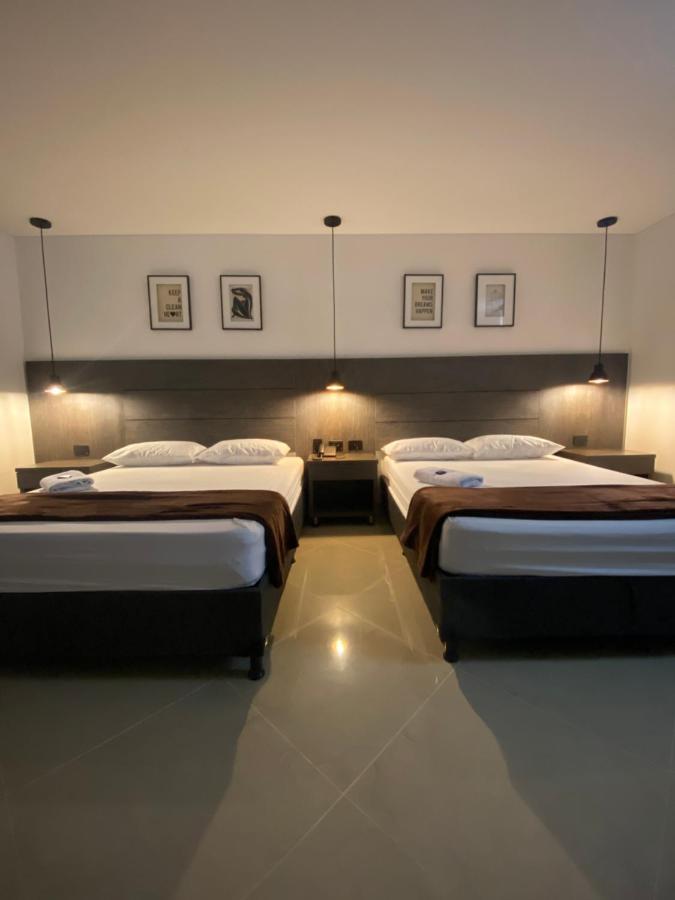 Hotel California City Medellin Ngoại thất bức ảnh