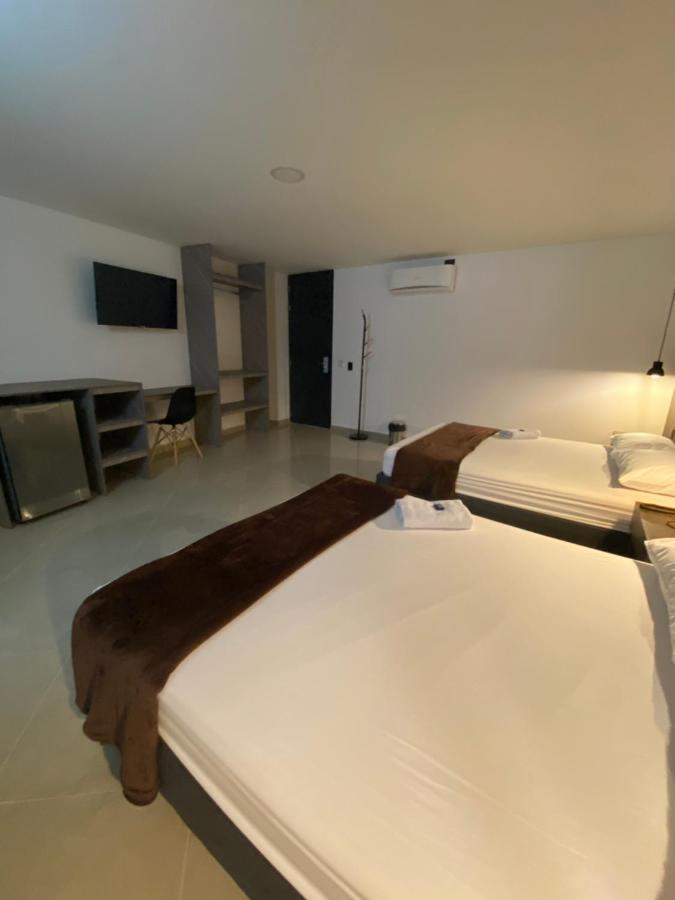 Hotel California City Medellin Ngoại thất bức ảnh