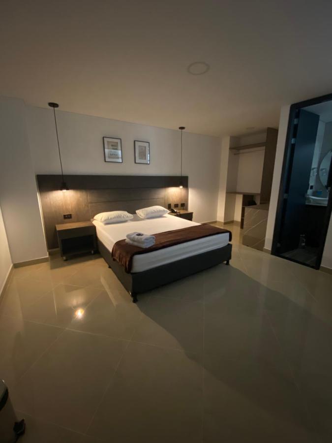 Hotel California City Medellin Ngoại thất bức ảnh