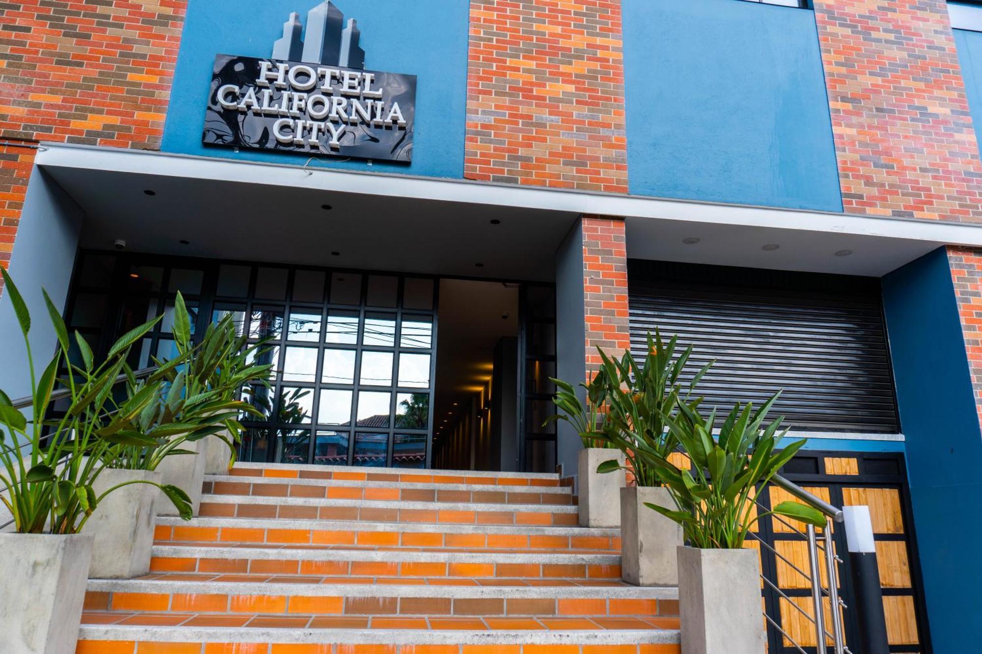 Hotel California City Medellin Ngoại thất bức ảnh