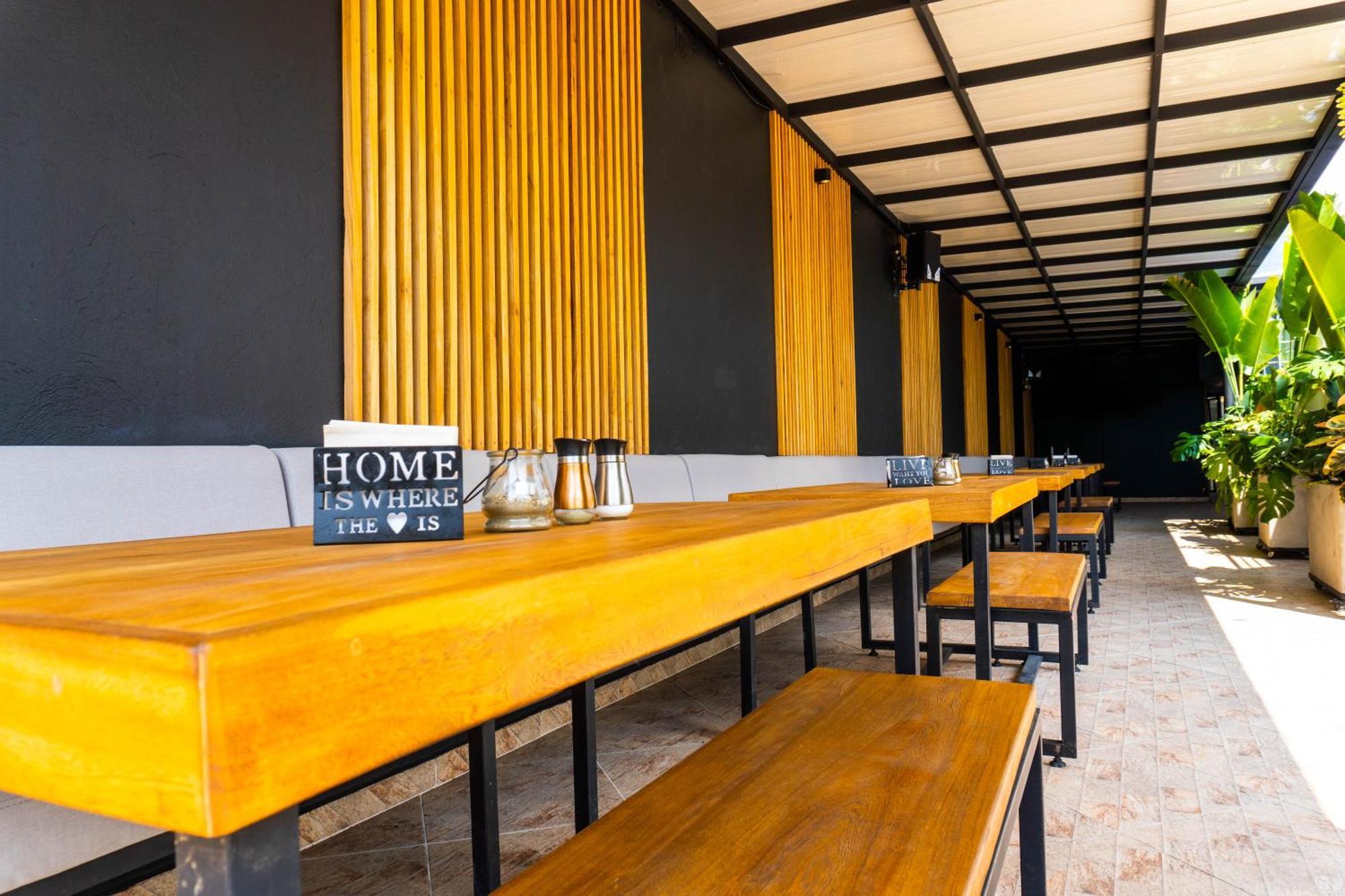 Hotel California City Medellin Ngoại thất bức ảnh