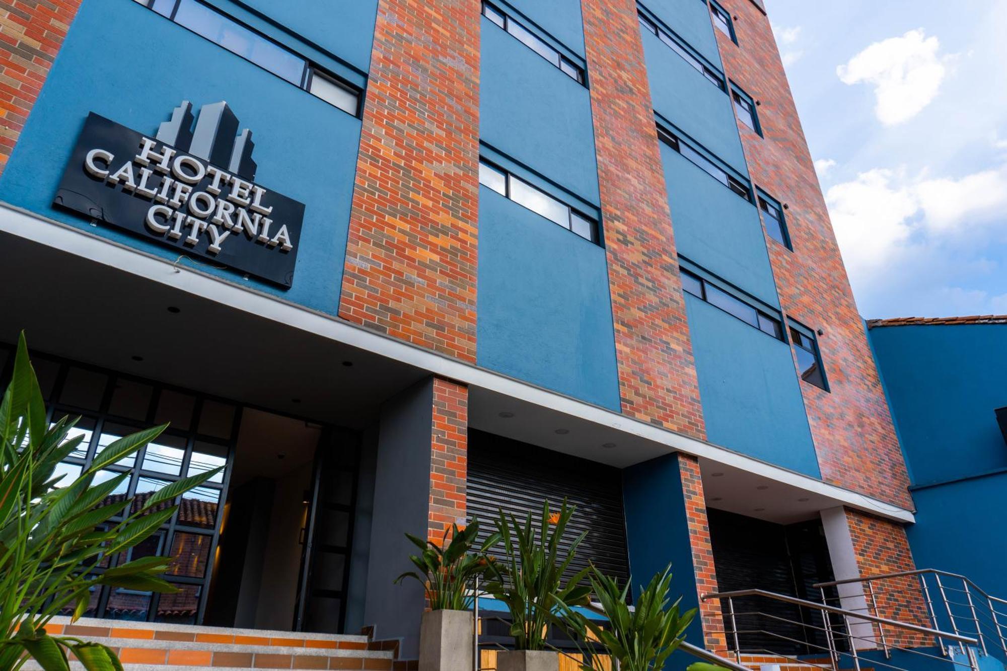 Hotel California City Medellin Ngoại thất bức ảnh